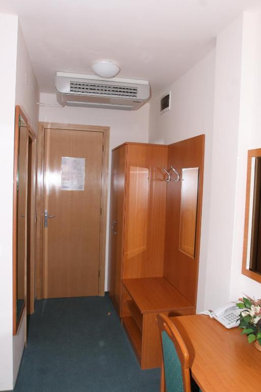 Hotel Istra Varazdin Bilik gambar